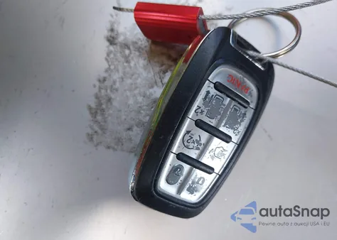 2021 Chrysler Voyager Lxi z USA, uszkodzony, nr VIN 2C4RC1DG1MR534650